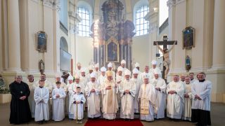 Biskupové Čech, Moravy a Slezska jednali v Hejnicích na 143. plenárním zasedání image:Image Biskupové Čech, Moravy a Slezska jednali v Hejnicích na 143. plenárním zasedání