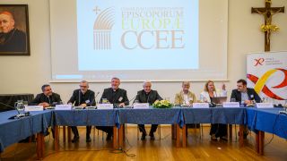 image:Image Praha hostila setkání tiskových mluvčích biskupských konferencí z celé Evropy