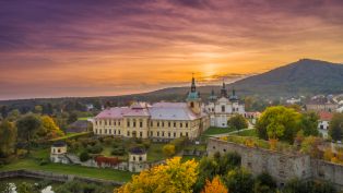 Čeští a moravští biskupové budou jednat v Oseku u Duchcova image:Image Čeští a moravští biskupové budou jednat v Oseku u Duchcova