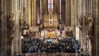 image:Image Církev se rozloučila s kardinálem Dominikem Dukou