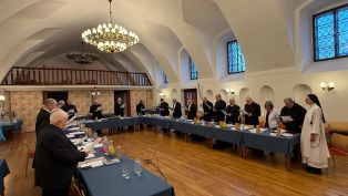 image:Image 146. plenární zasedání ČBK se konalo v Praze