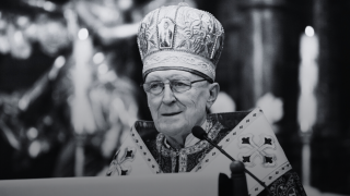 image:Image Zádušní svatá liturgie za biskupa Ladislava Hučka